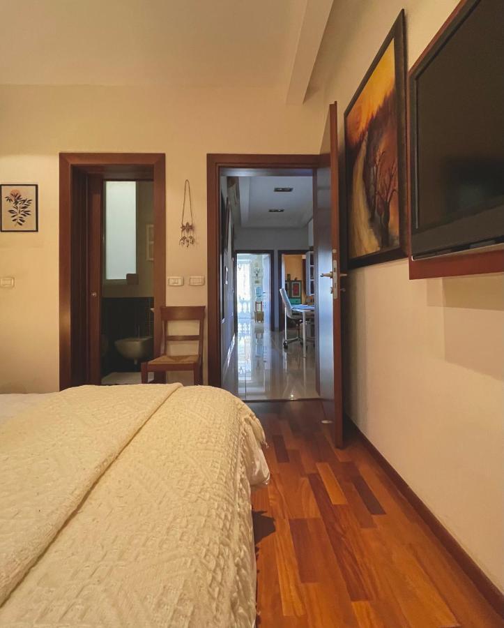 Valletta Collection - Merchant Str Apartment With Large Yard ภายนอก รูปภาพ